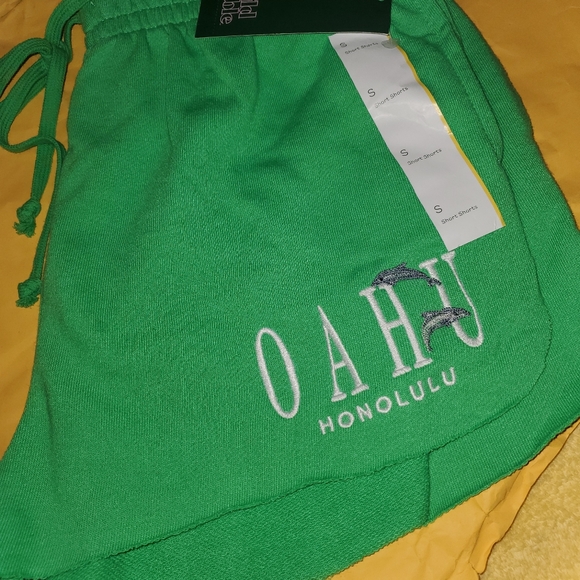 Ladies shorts - Picture 2 of 3